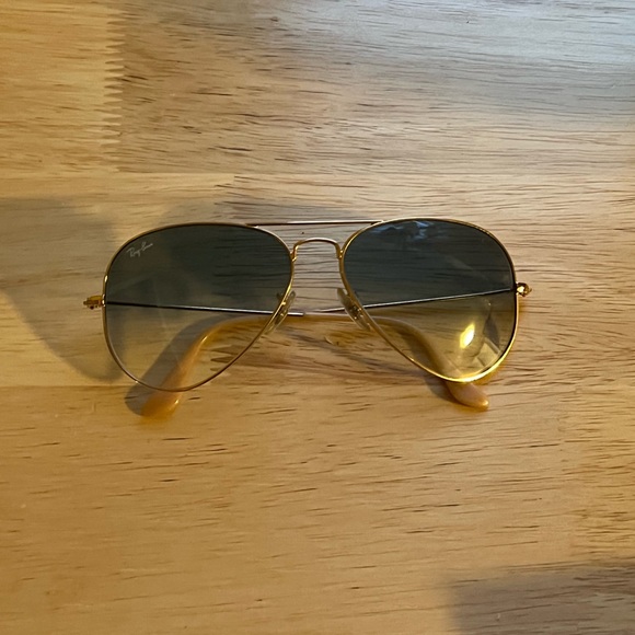 Ray Ban Aviator Blue Gradient Sunglasses - Picture 5 of 9